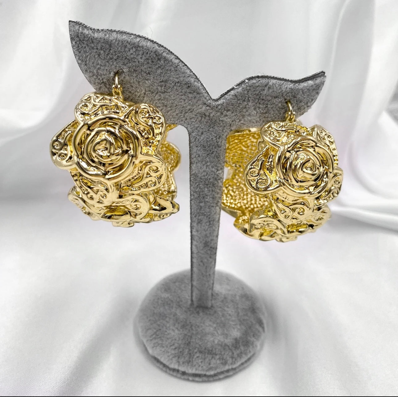 Floral Gold Knockers