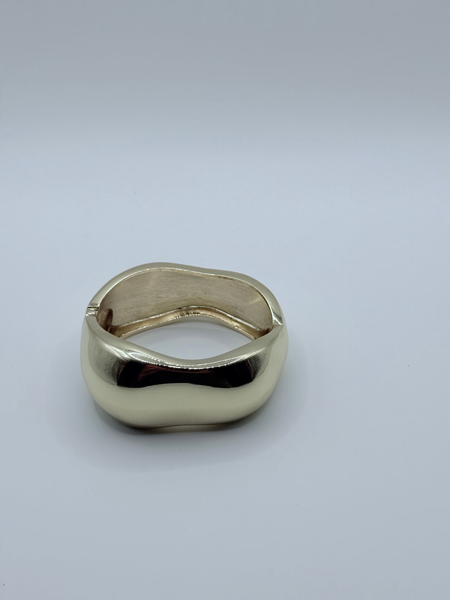 Medium Chunky Bangle