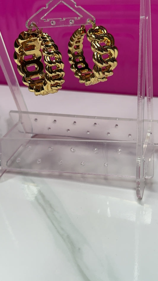 Chain Knockers