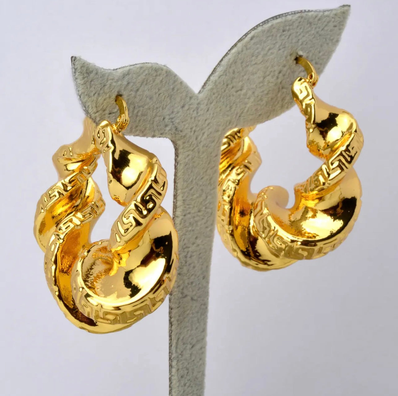 Got Me Twisted Knockers